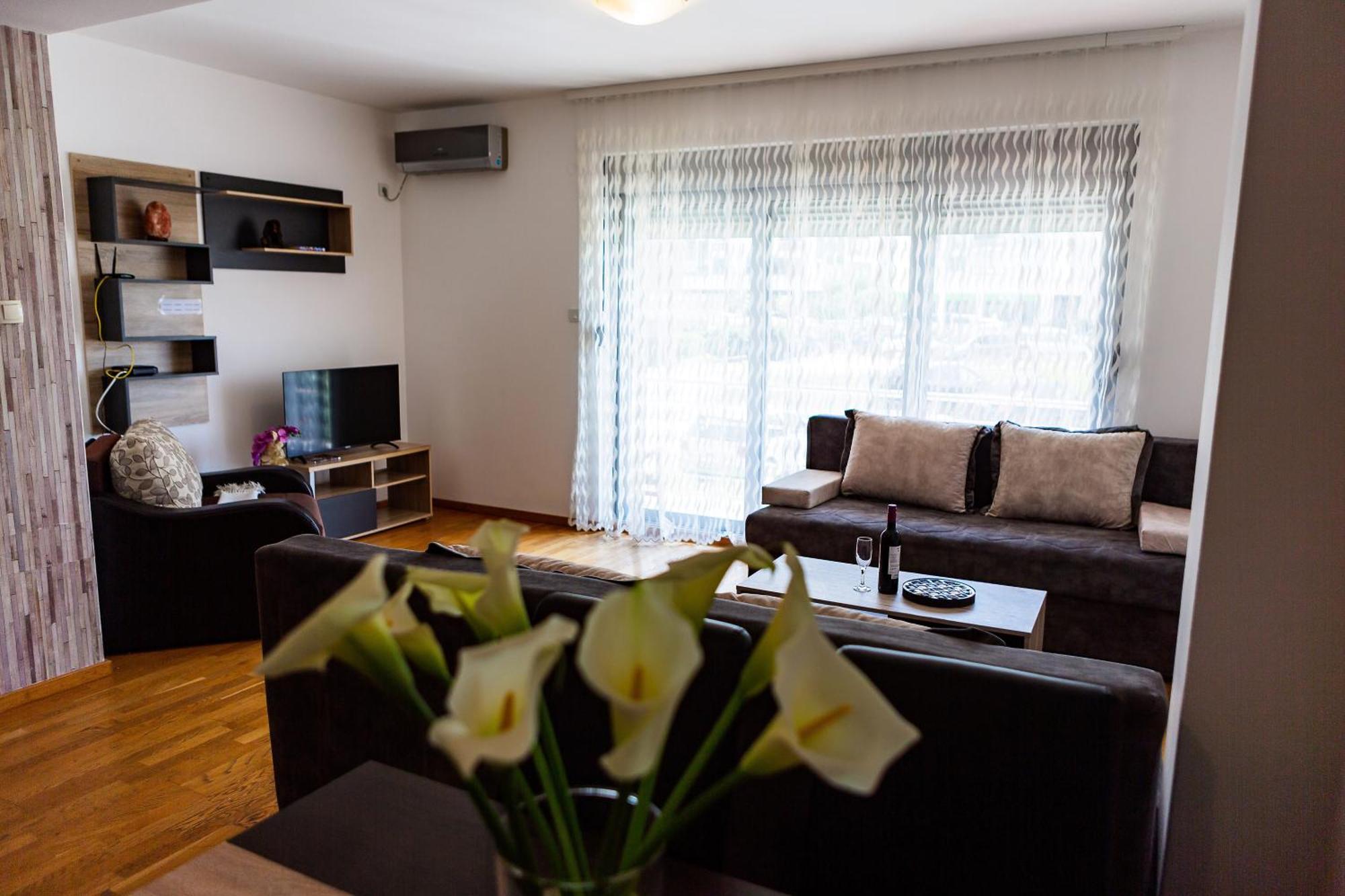 City Montesun Apartments 2 Budva Bagian luar foto