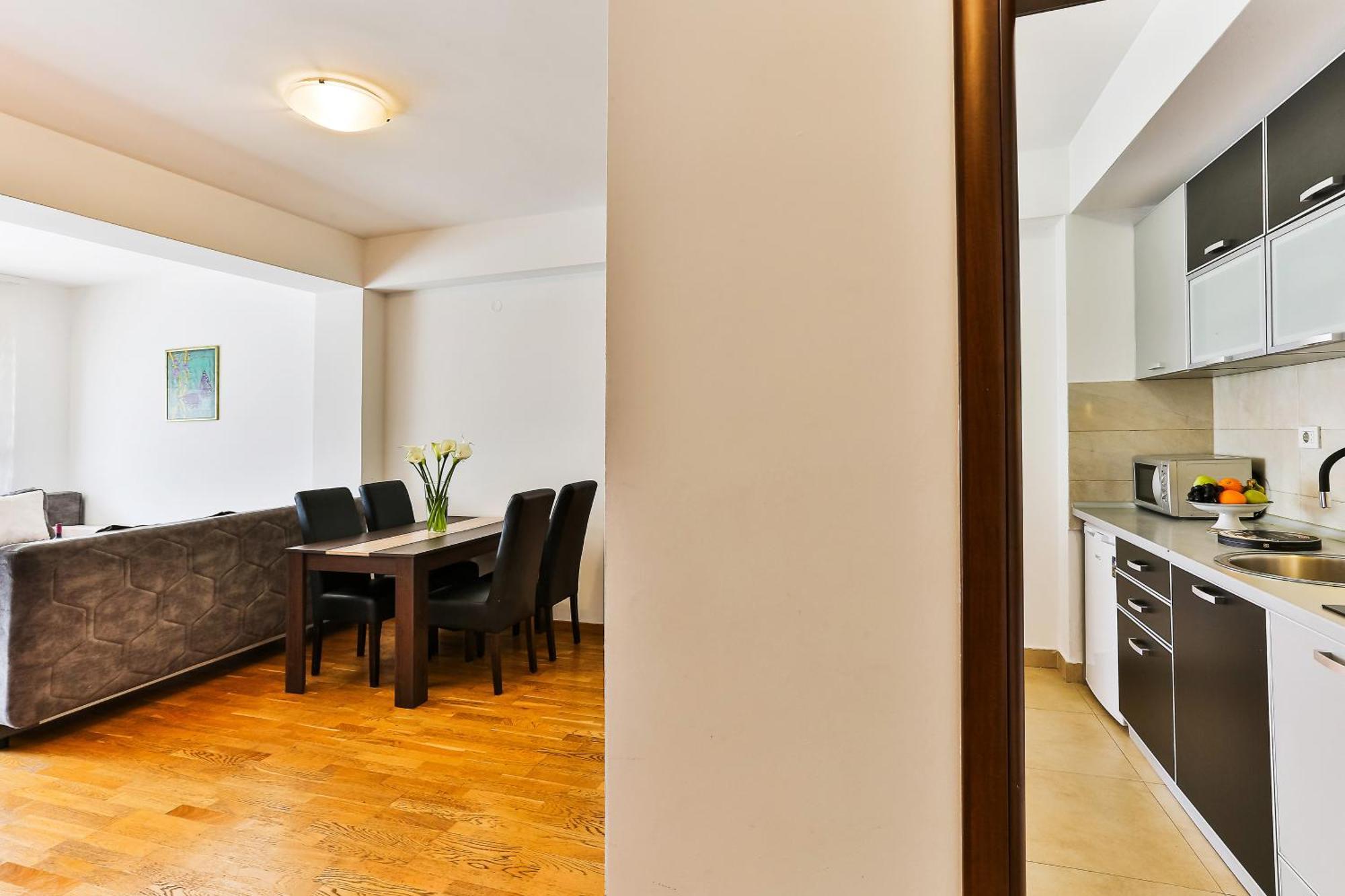 City Montesun Apartments 2 Budva Bagian luar foto