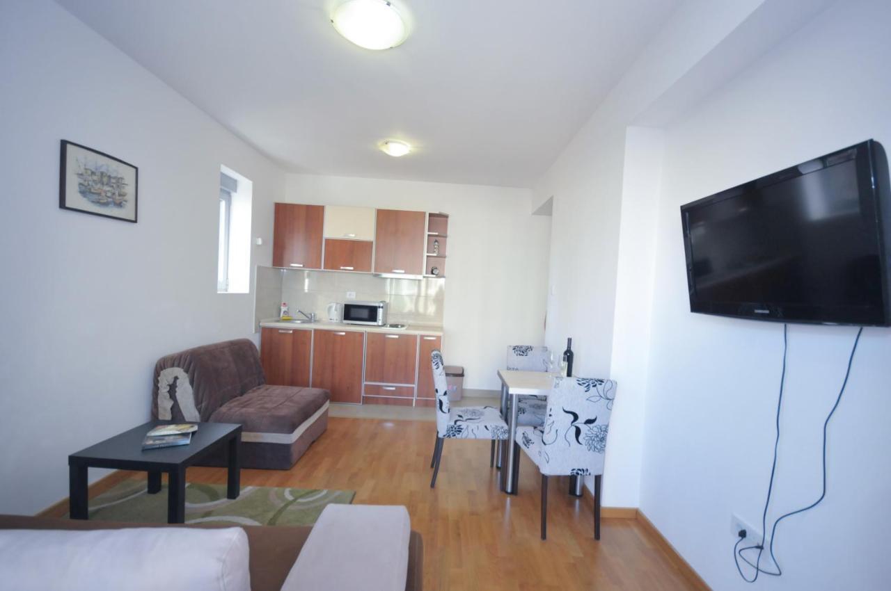 City Montesun Apartments 2 Budva Bagian luar foto